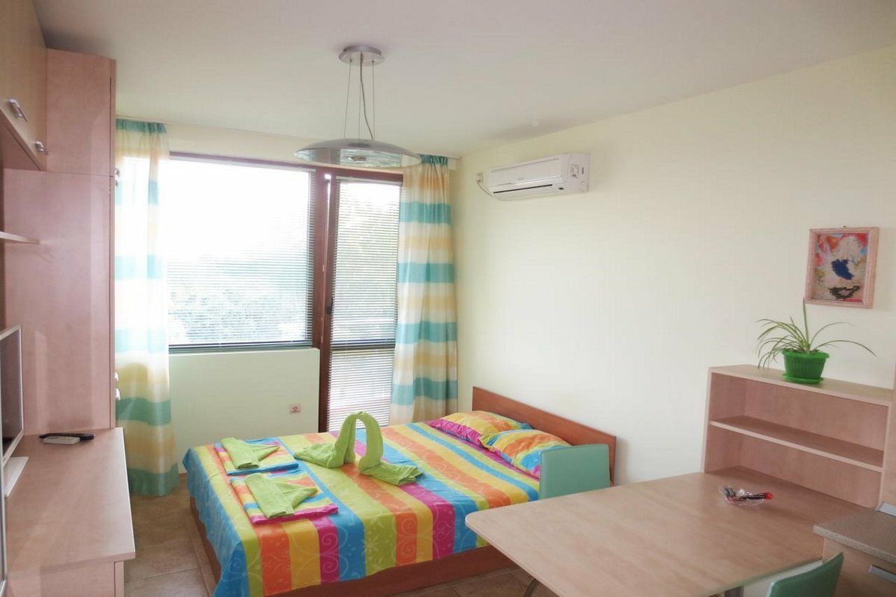 Fantasy Apartments Varna Ngoại thất bức ảnh